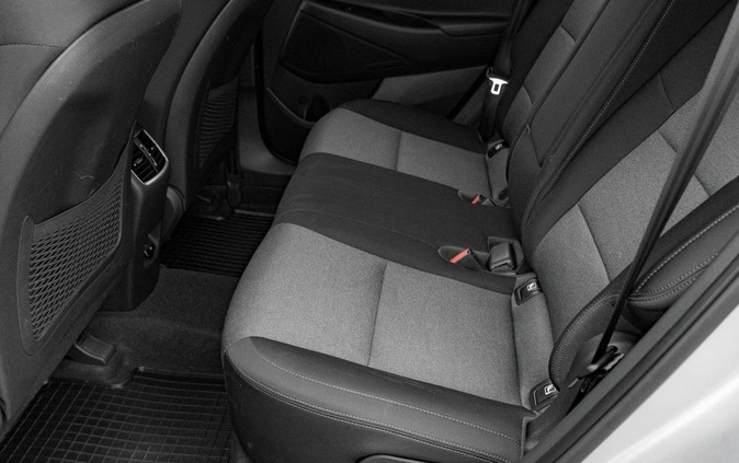 Hyundai Tucson cena 80850 przebieg: 127613, rok produkcji 2019 z Ostrów Lubelski małe 667